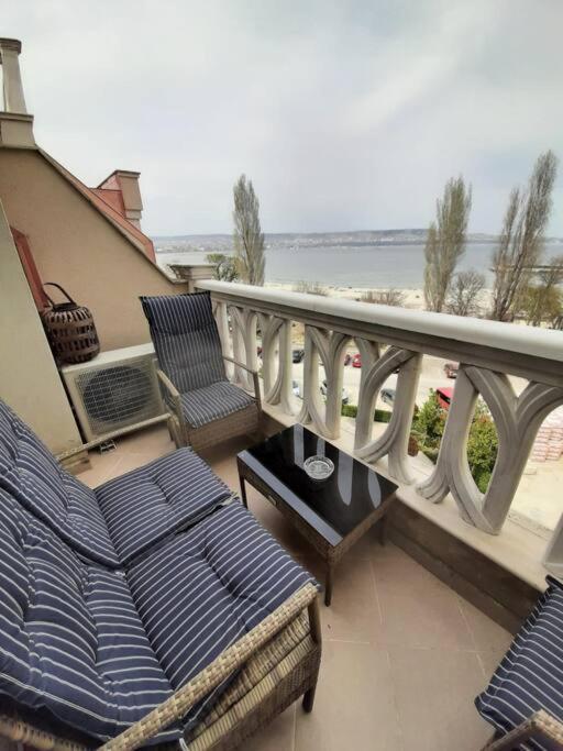 Beachfront Panoramic Flat @ South Bay Residence Varna Exteriér fotografie